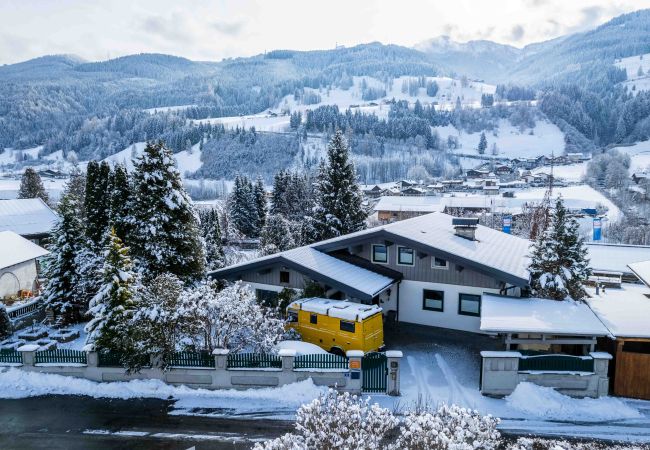 Chalet in Bruck an der Großglocknerstraße - Kohlis Alpine Home