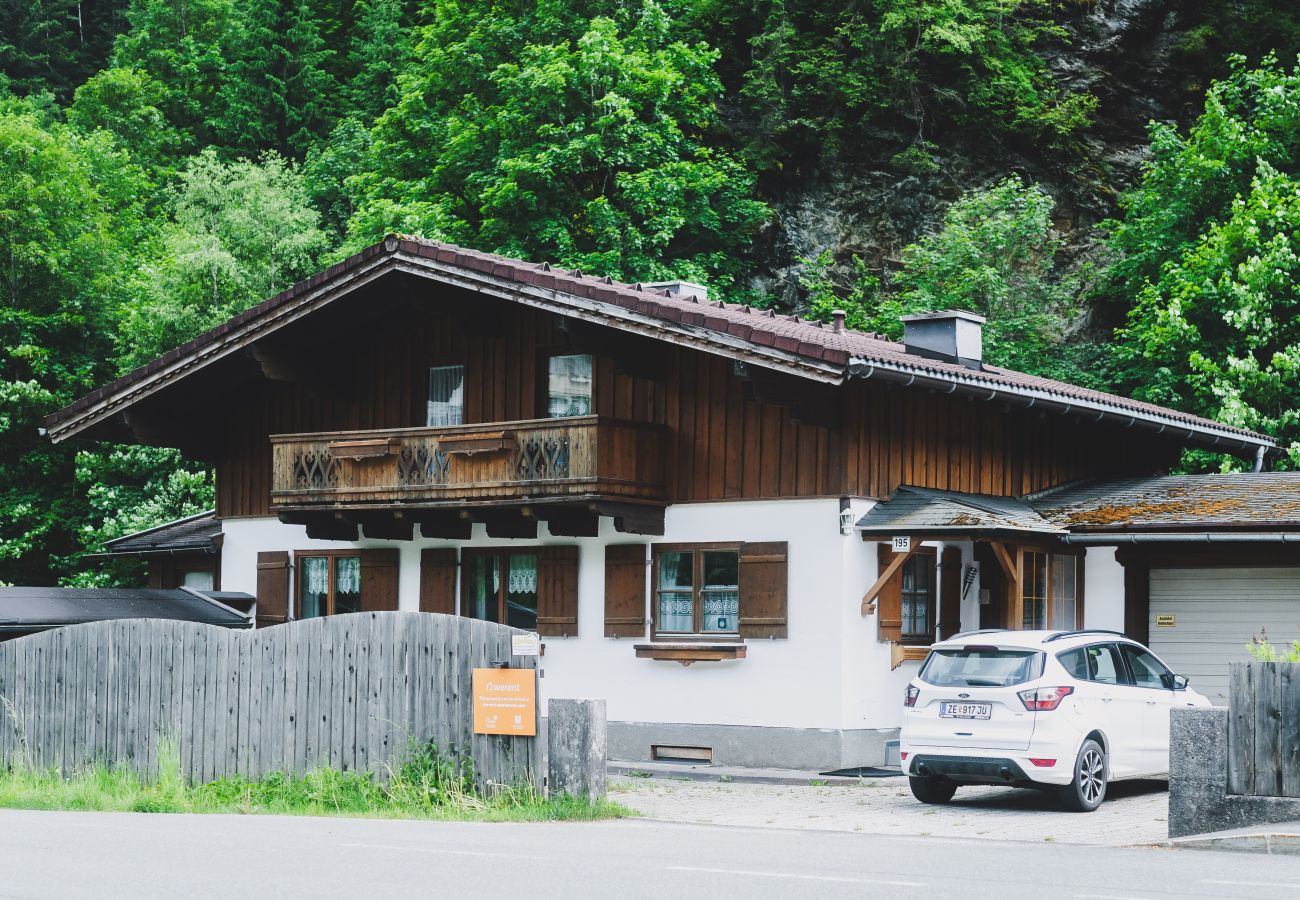 Chalet in Viehhofen - Landhaus Molly
