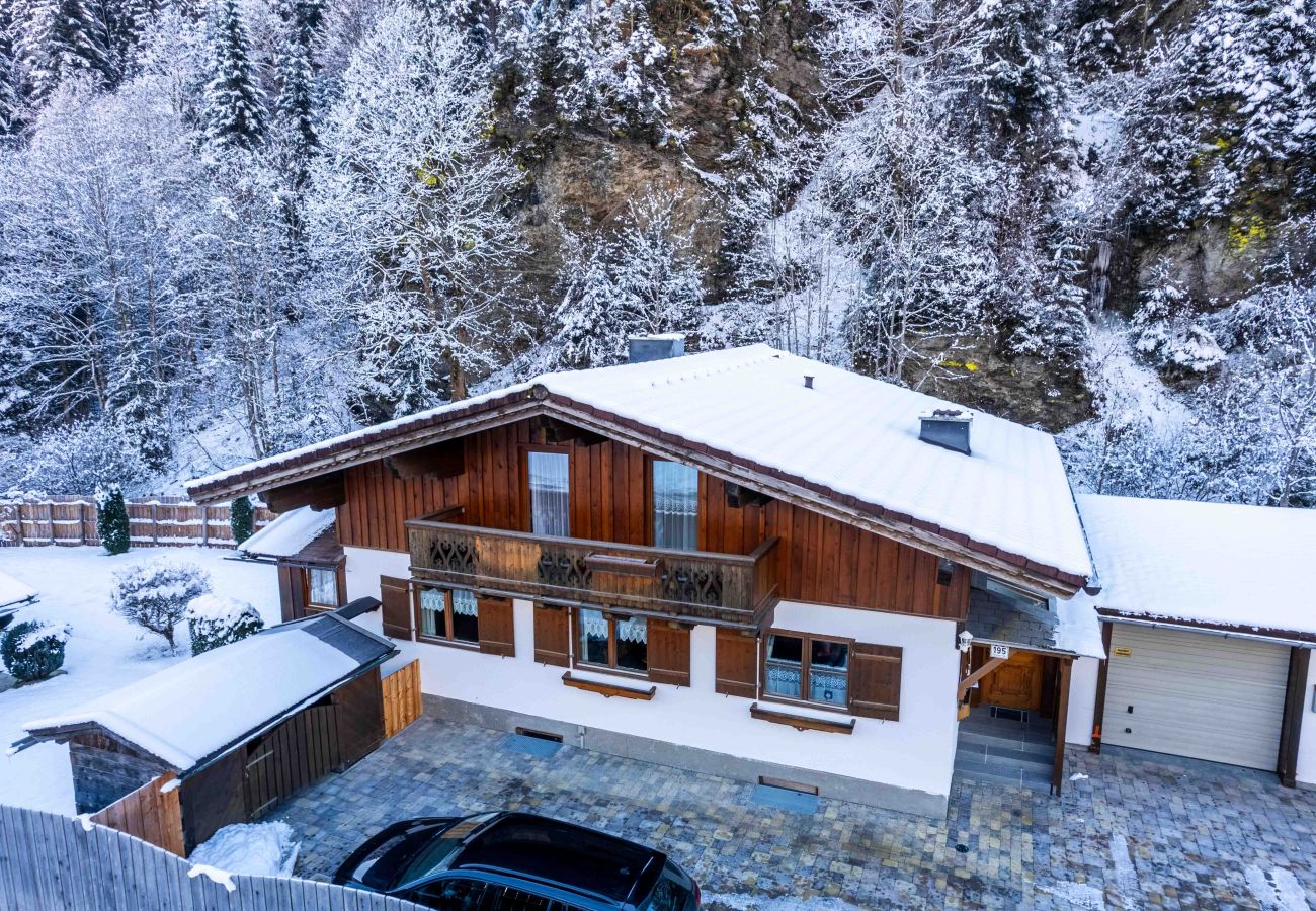 Chalet in Zell am See - Landhaus Molly