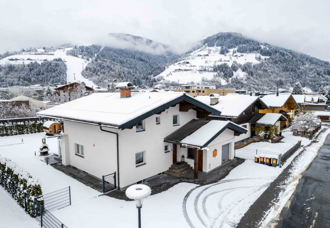 Chalet in Zell am See - Spa Chalet