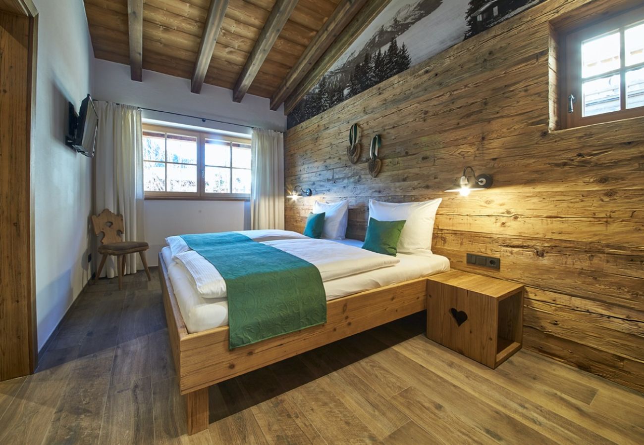 Chalet in Saalbach - Panorama Chalets - Chalet Smaragd