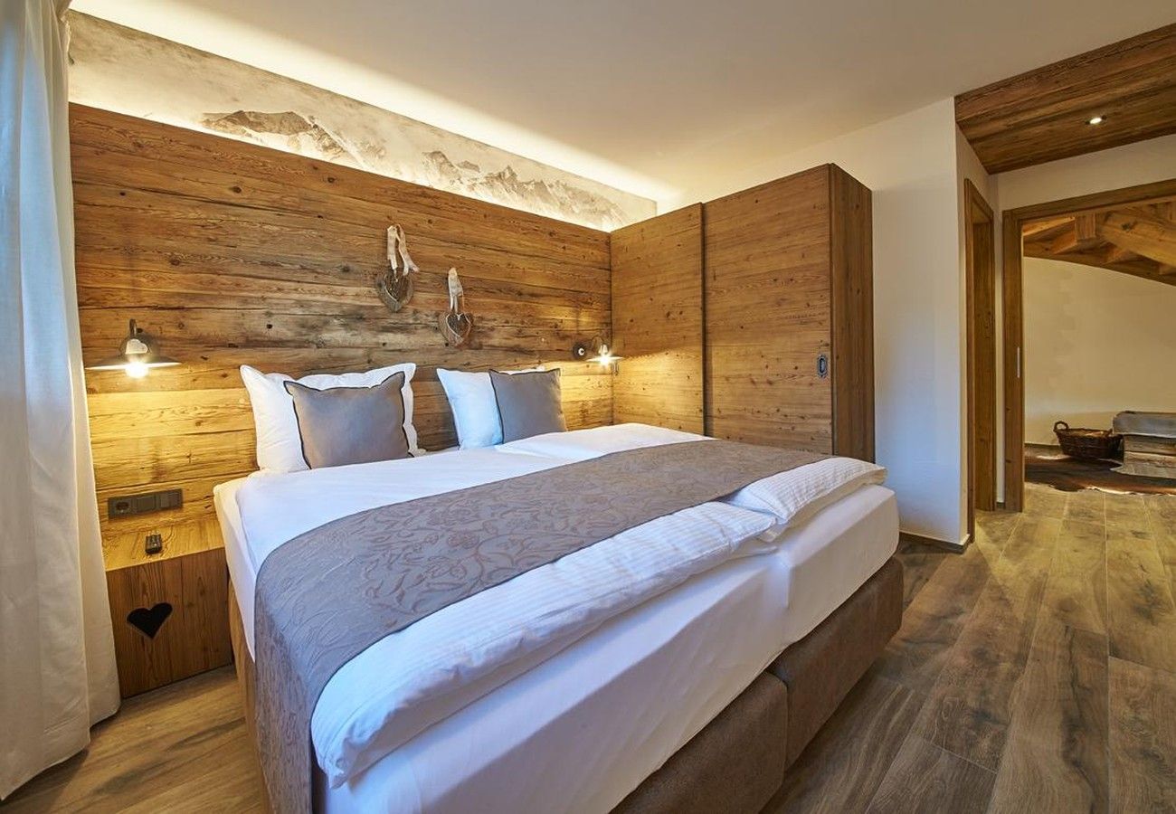 Chalet in Saalbach - Panorama Chalets - Chalet Smaragd