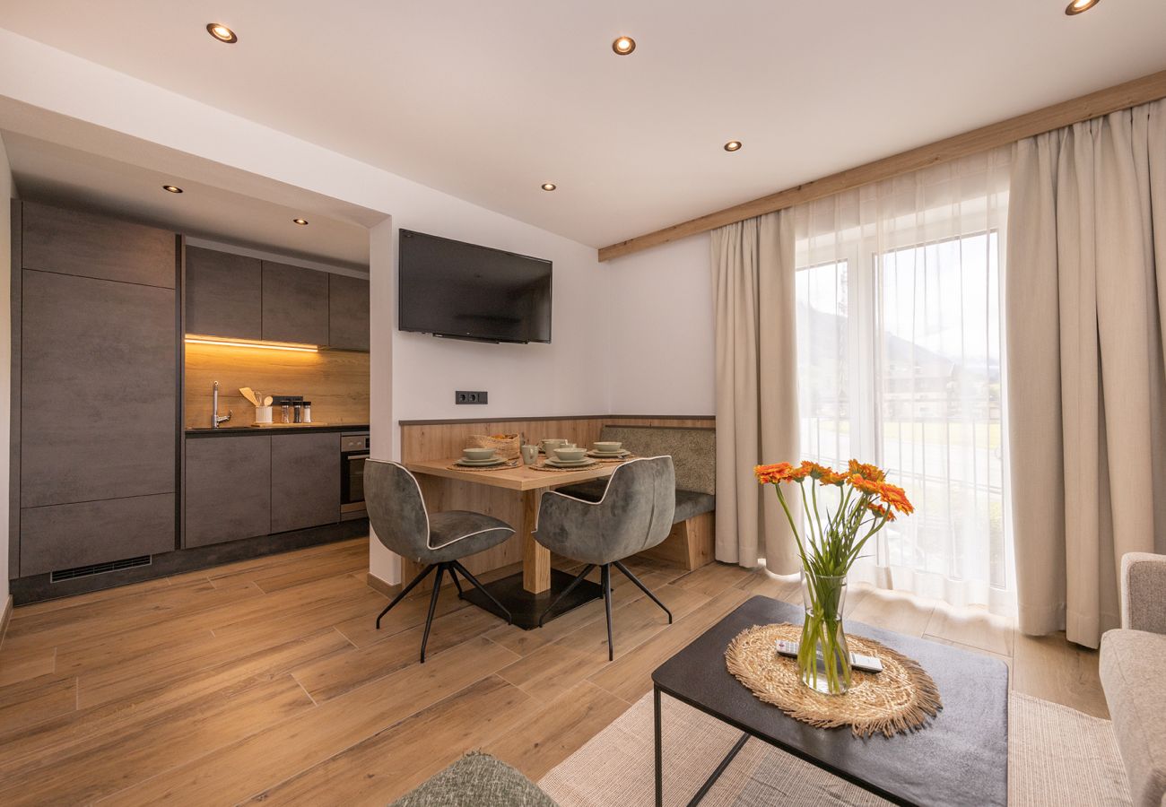 Apartment in Bruck an der Großglocknerstraße - Lennis Apartments - Top 4