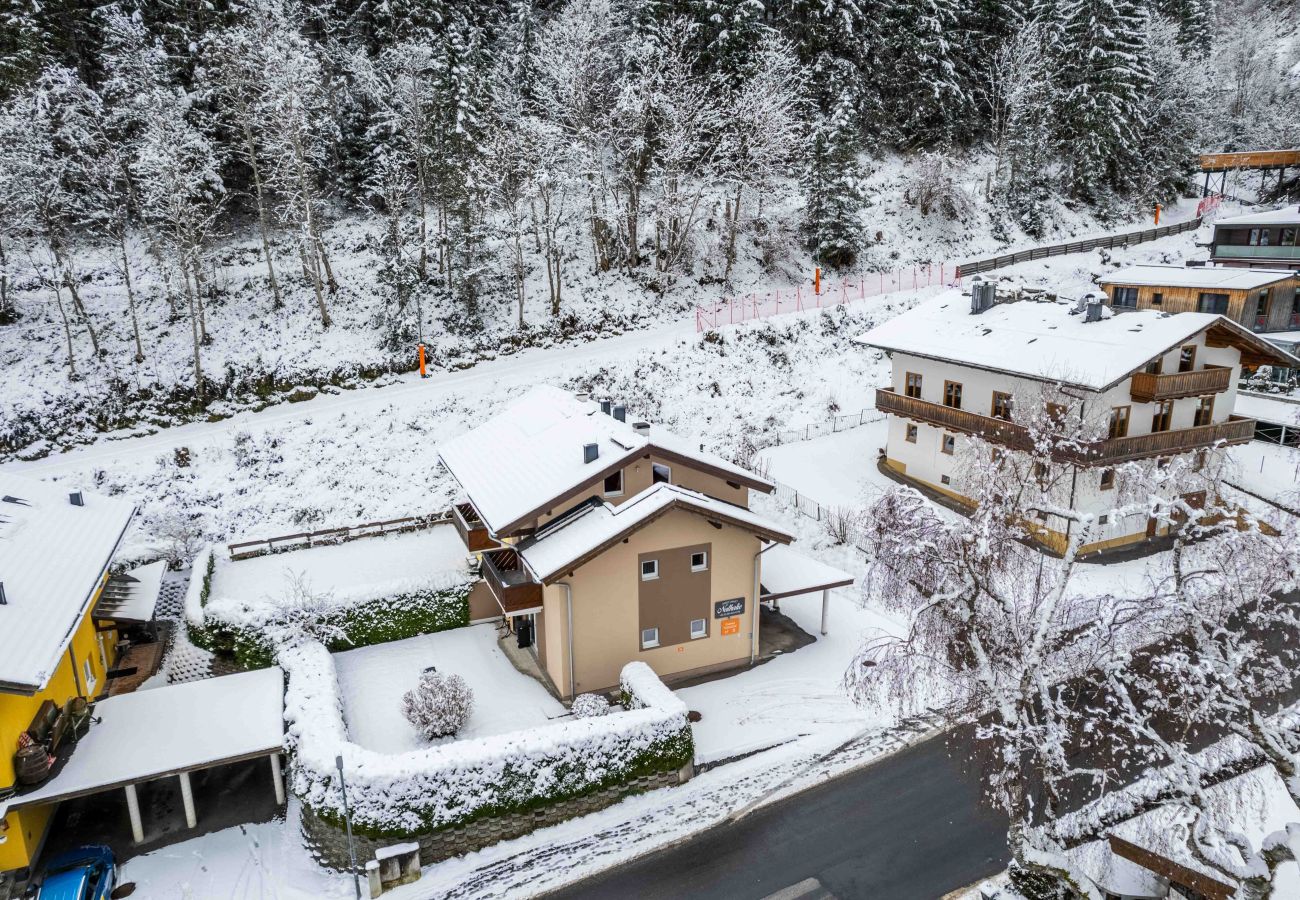 Chalet in Zell am See - Chalet Nathalie