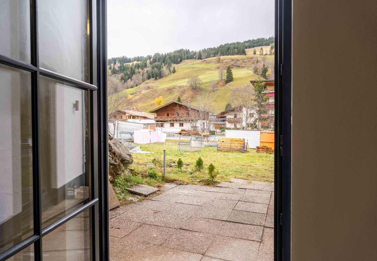 Appartement in Saalbach - Alpenglück Apartments - 1