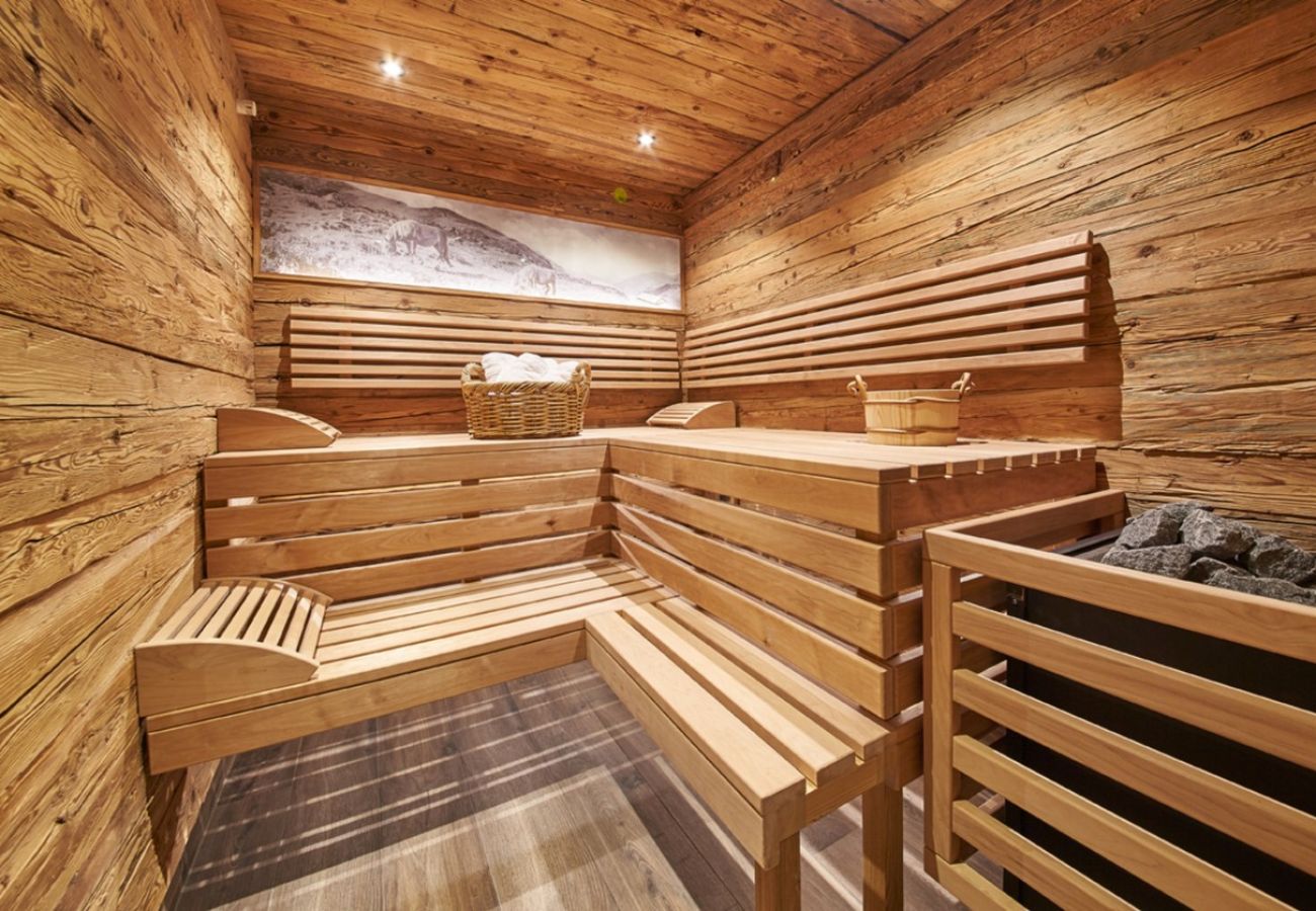 Chalet in Saalbach - Panorama Chalets - Chalet Kristall