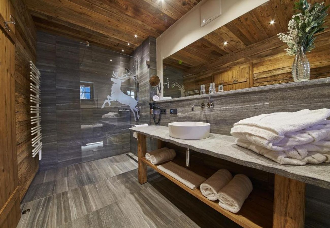 Chalet in Saalbach - Panorama Chalets - Chalet Kristall