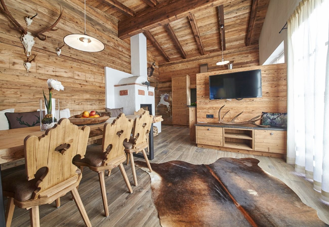 Chalet in Saalbach - Panorama Chalets - Chalet Smaragd