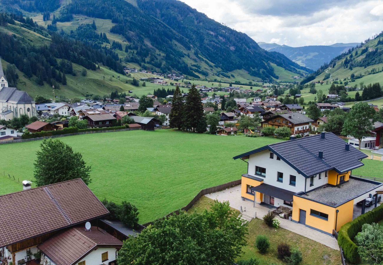 Chalet in Rauris - Chalet Creatina