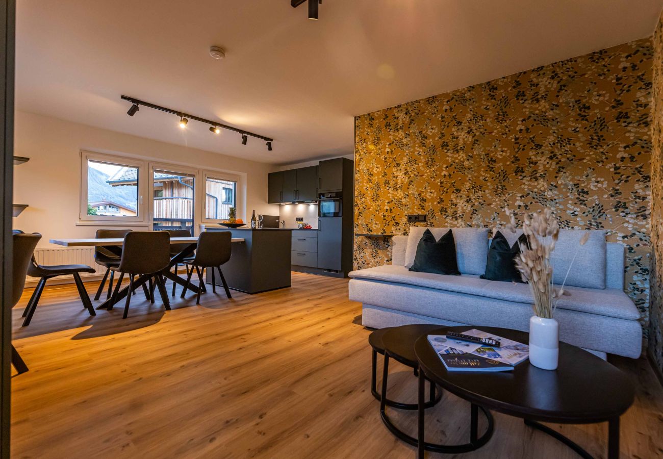 Ferienwohnung in Zell am See - Tevini Alpine Apartments - Glocknerblick