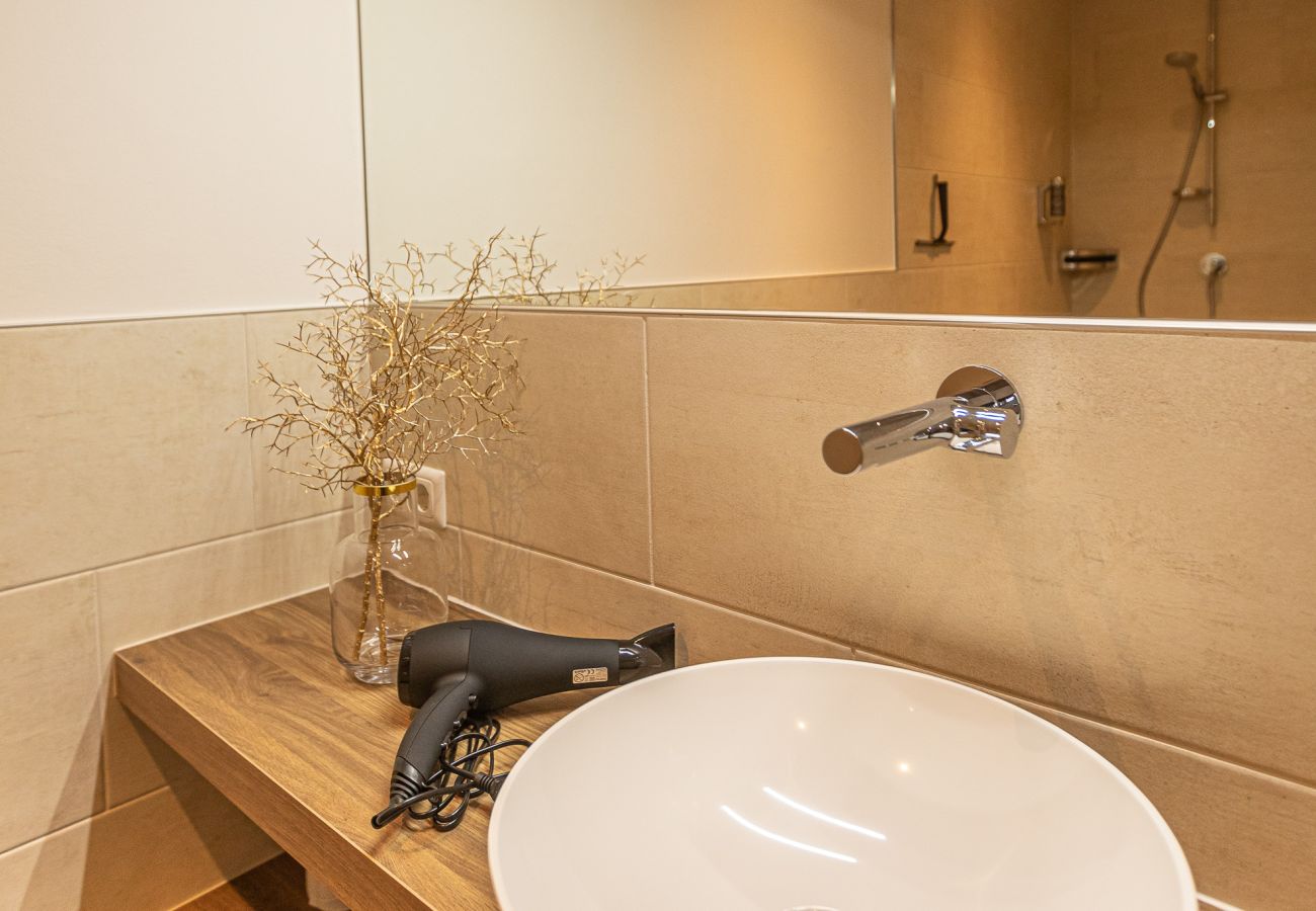 Ferienwohnung in Zell am See - Tevini Boutique Suites - Apartment Water