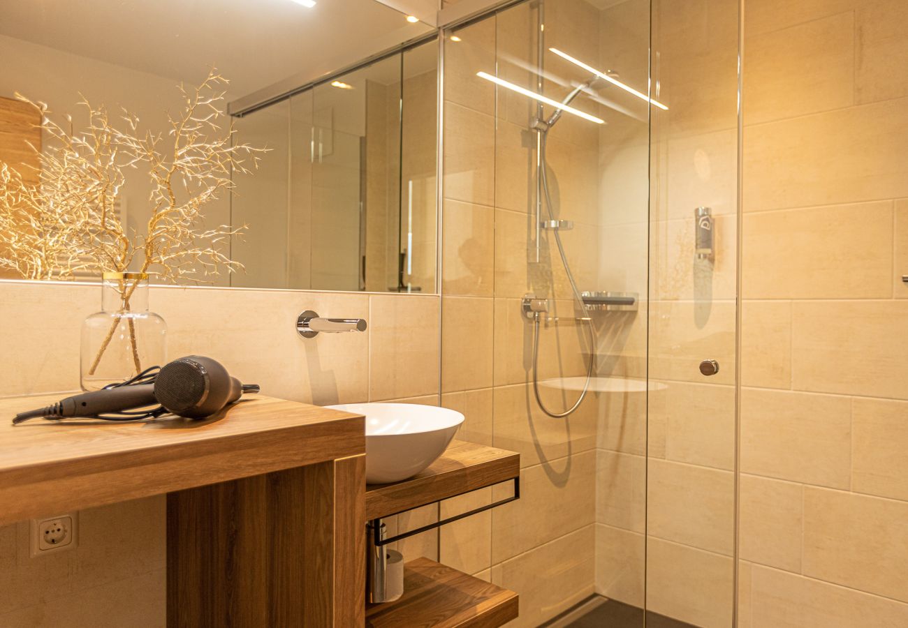 Ferienwohnung in Zell am See - Tevini Boutique Suites - Apartment Water