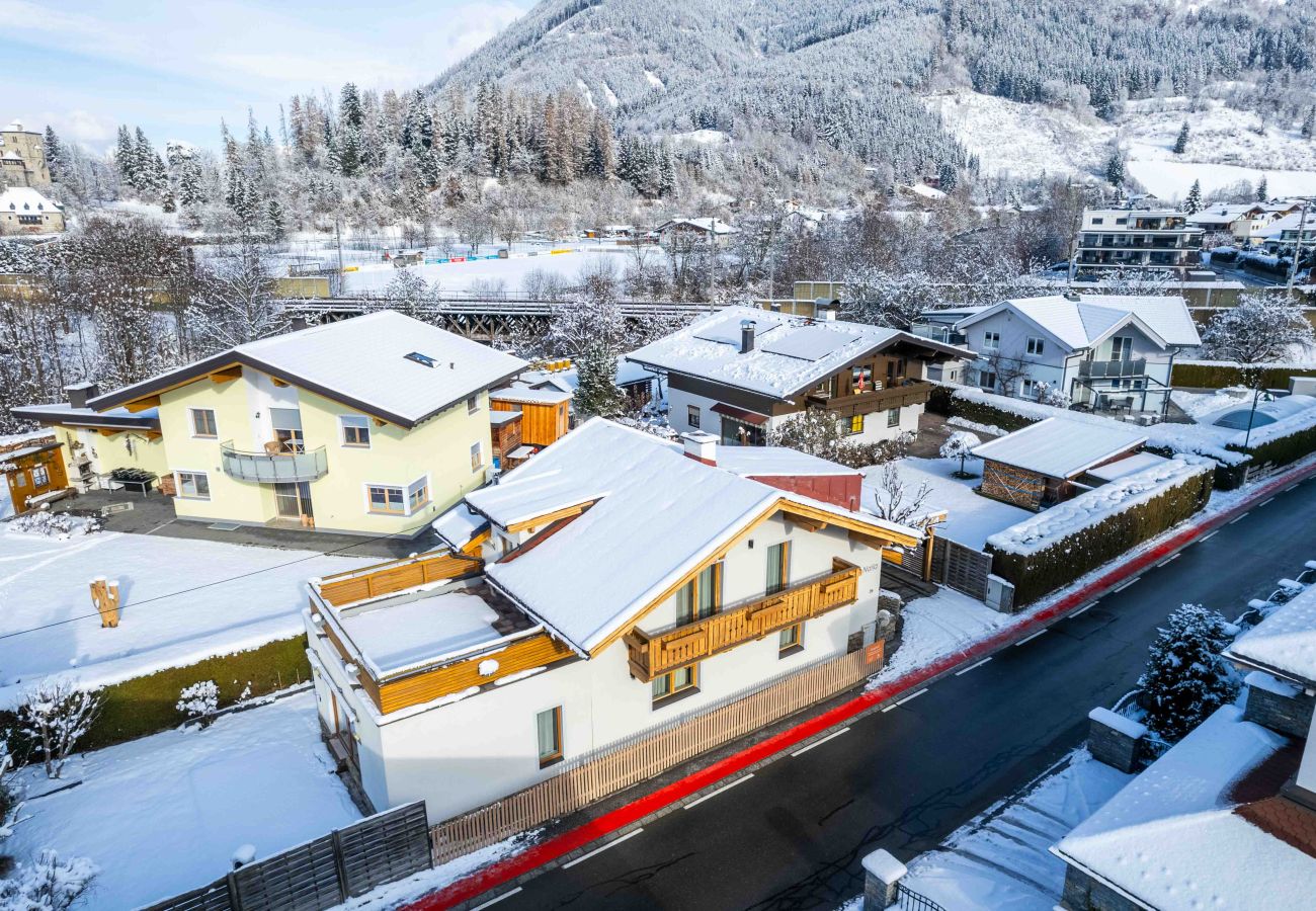 Chalet in Bruck an der Großglocknerstraße - Chalet Naila