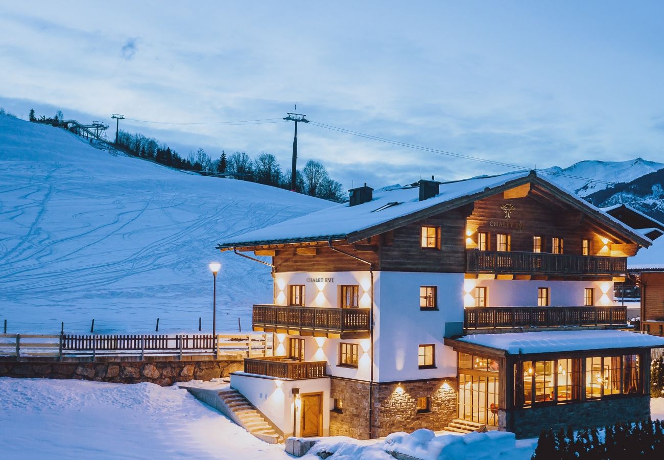 Ferienwohnung in Kaprun - Chalet Evi - Suite with Balcony