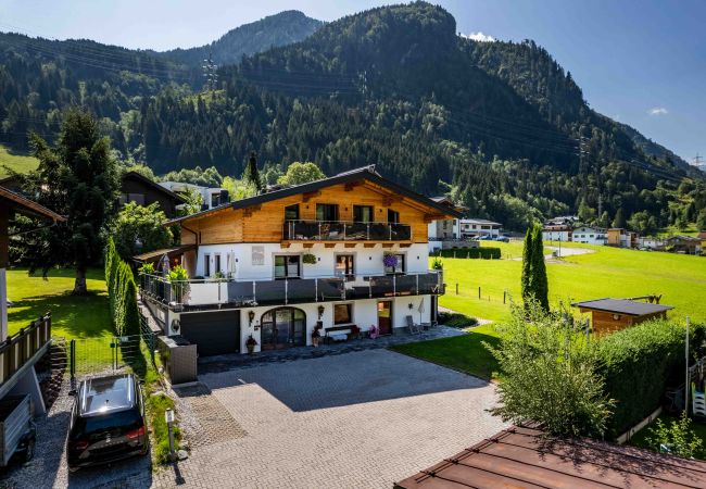 Ferienwohnung in Kaprun - Haus Katharina - Dorfblick