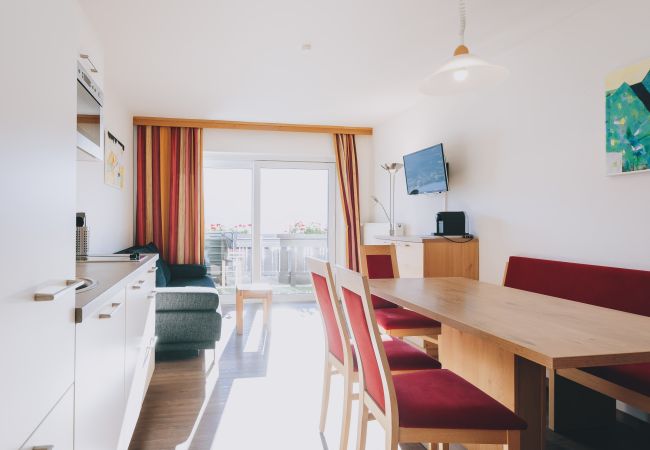 Ferienwohnung in Zell am See - Apartments Haus Altenberger #3 Bergblick Ferienwohnung in Zell am See - Apartments Haus Altenberger #3 Bergblick