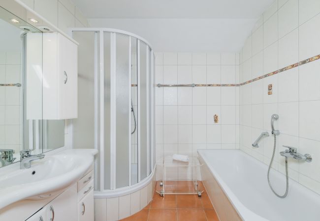 Chalet in Zell am See - Chalet Nathalie Chalet in Zell am See - Chalet Nathalie