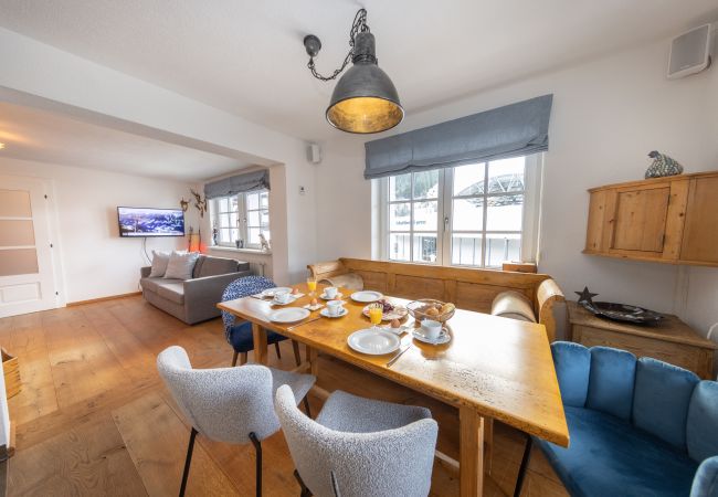Ferienwohnung in Saalbach - Appartements Fürstauer - Top 11 Ferienwohnung in Saalbach - Appartements Fürstauer - Top 11