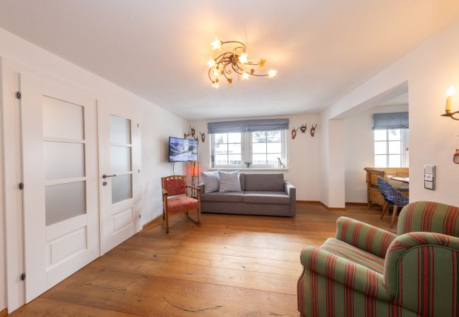 Ferienwohnung in Saalbach - Appartements Fürstauer - Top 11 Ferienwohnung in Saalbach - Appartements Fürstauer - Top 11