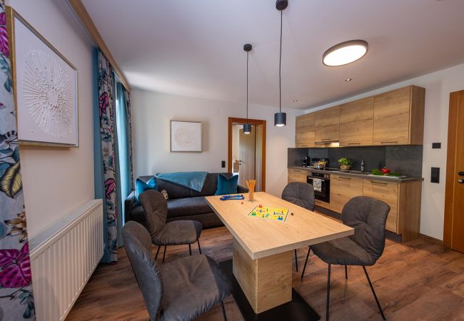 Ferienwohnung in Saalbach - Appartements Fürstauer - Top 2 Ferienwohnung in Saalbach - Appartements Fürstauer - Top 2