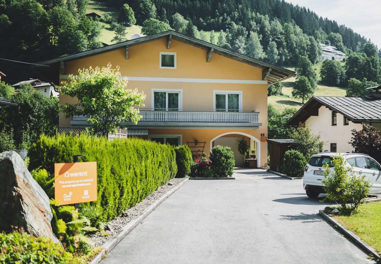 Chalet in Zell am See - Chalet Carina