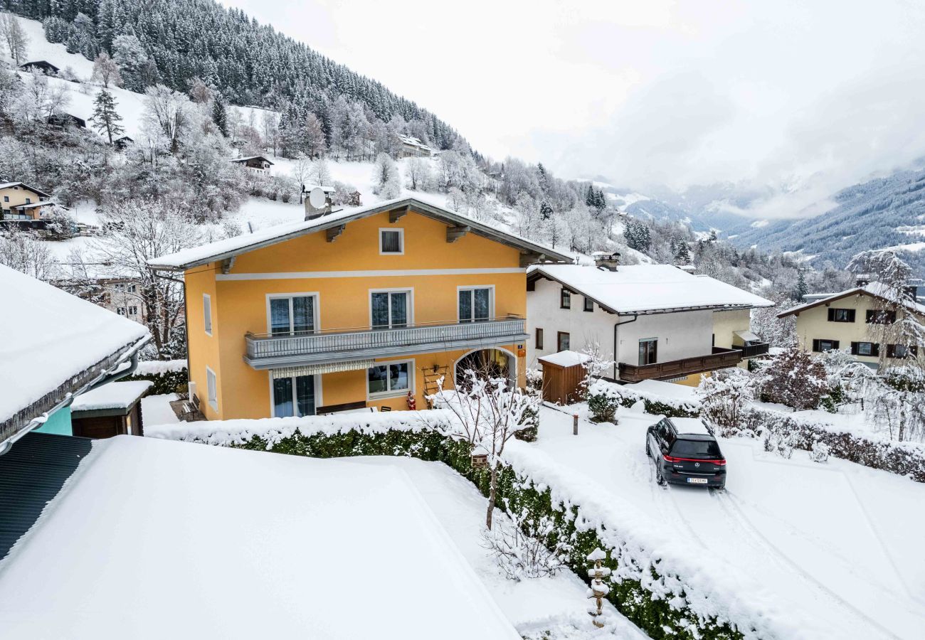 Chalet in Zell am See - Chalet Carina