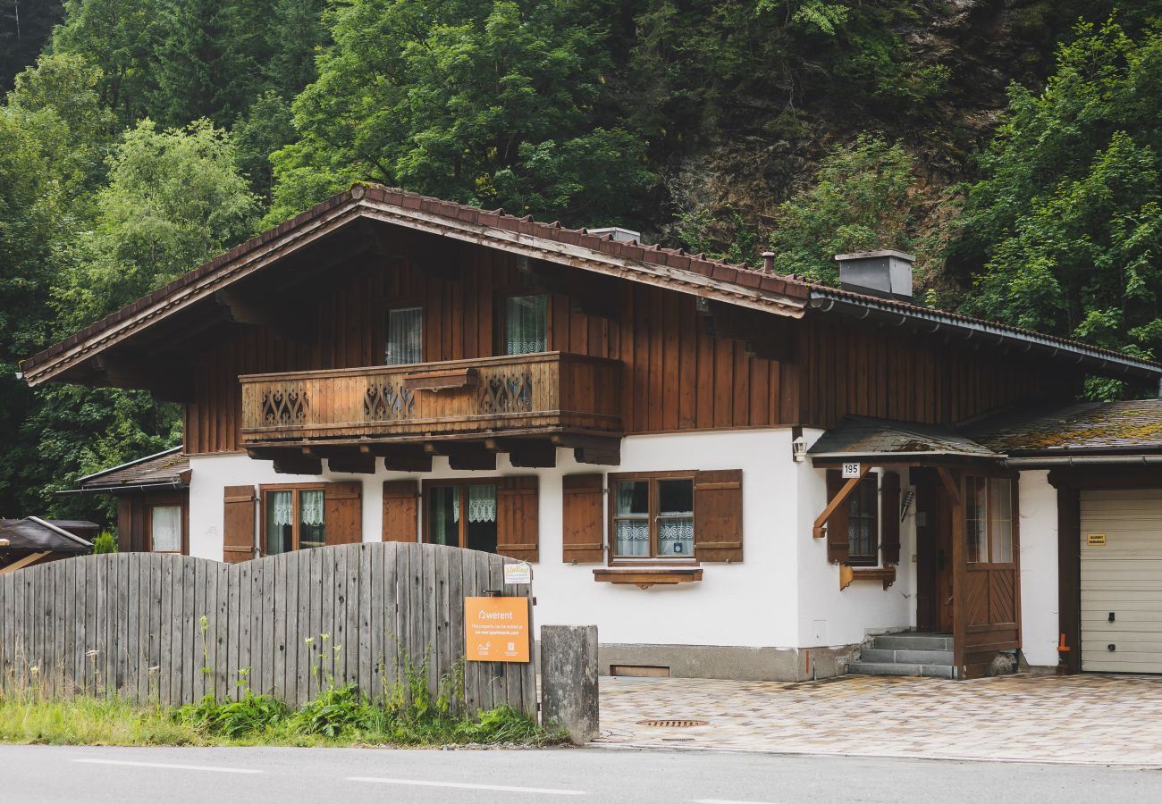 Chalet in Viehhofen - Landhaus Molly