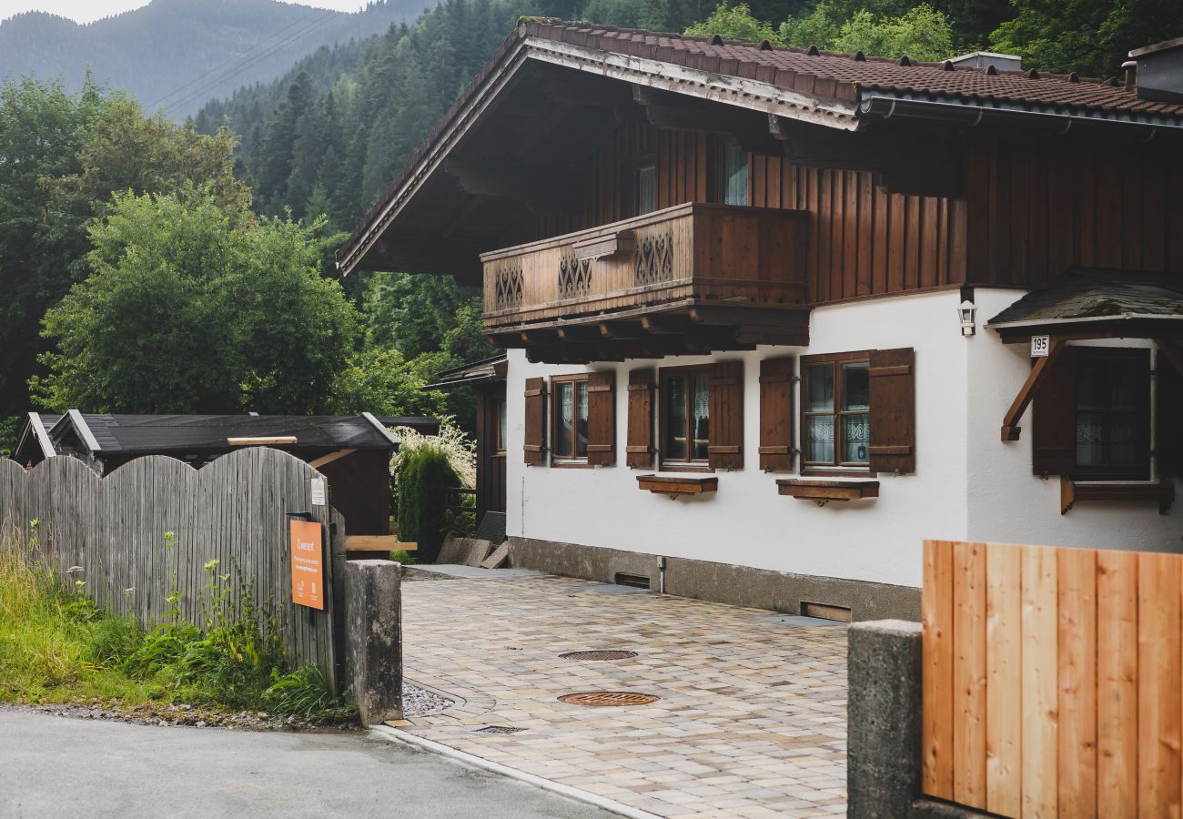 Chalet in Viehhofen - Landhaus Molly