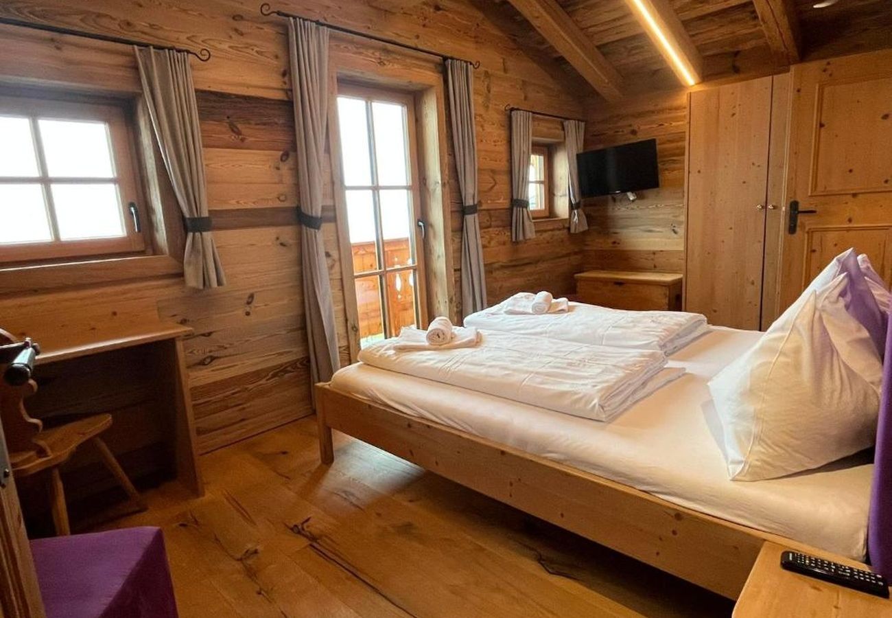 Chalet in Saalbach - Panorama Alm Chalets - Jägersruh Zwei