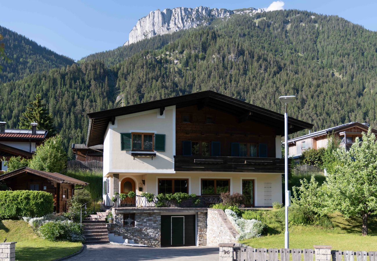 Chalet in Waidring - Villa zur Gondel